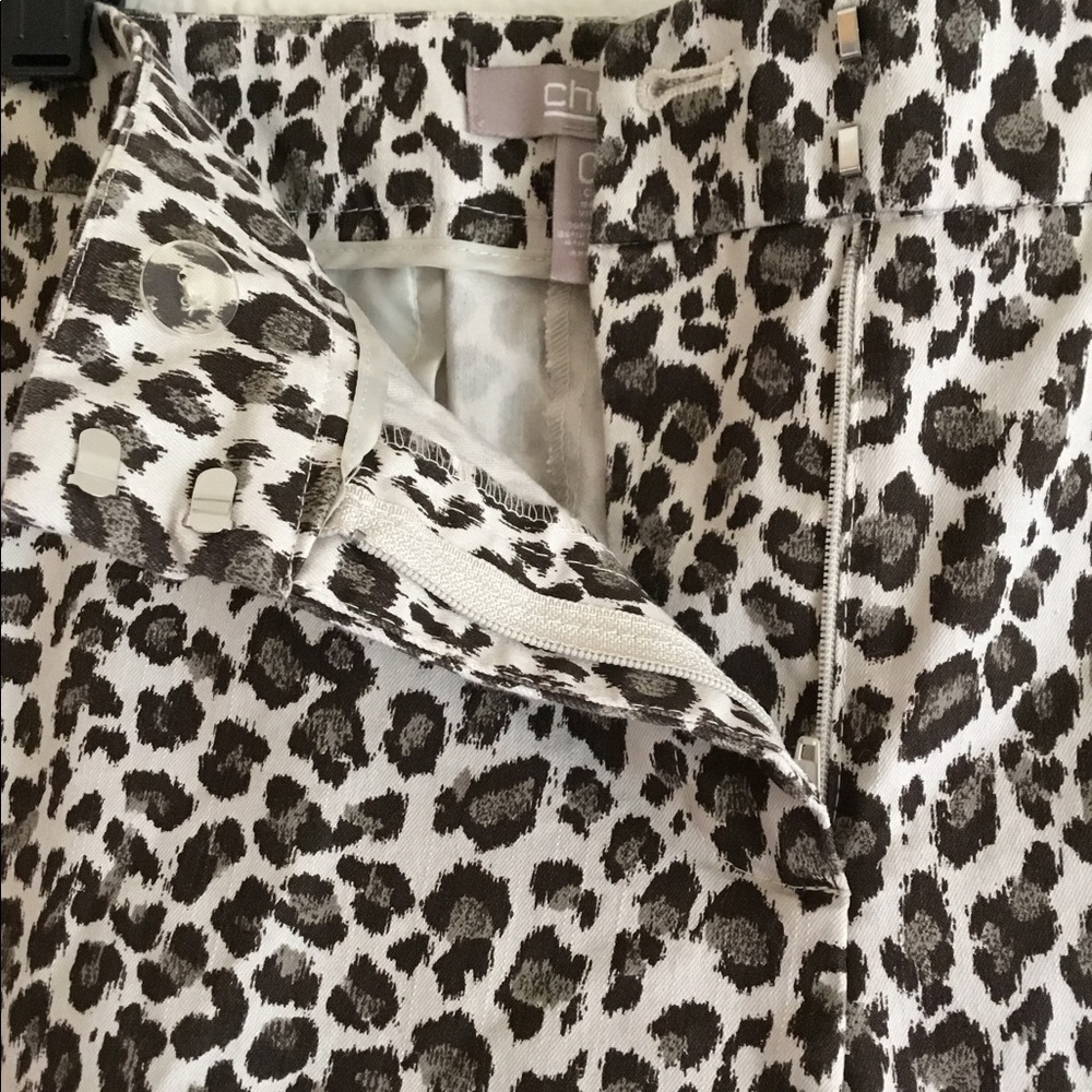 Chico’s animal print crop pants (size 6/S)